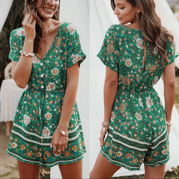 Stunning Mystery Pants - 🆕Floral V Neck Lace Tie Romper Emerald